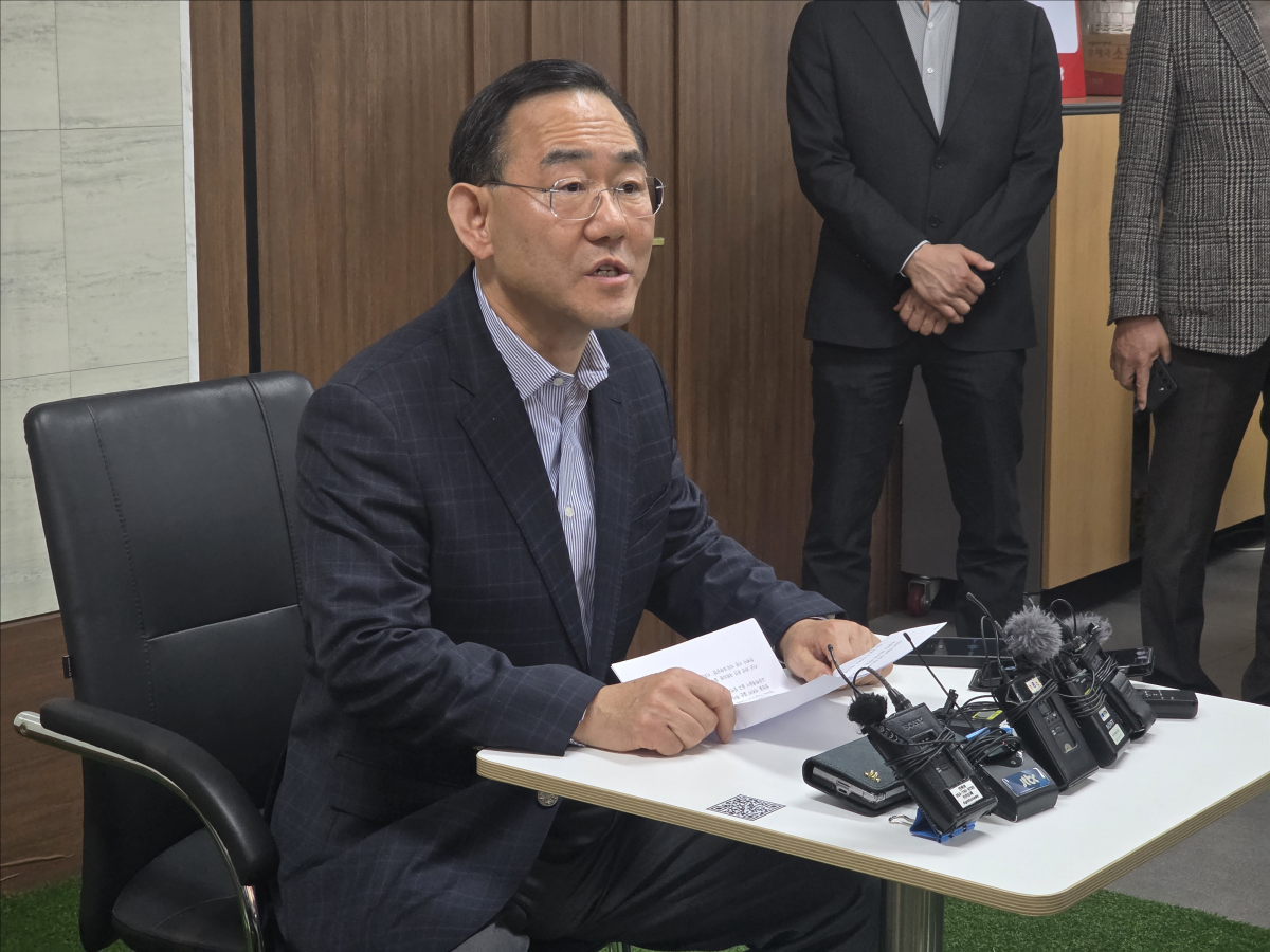 대구시장 출마를 선언한 주호영 국민의힘(대구 수성갑) 의원이 20일 긴급 기자회견을 열고 공정 경선을 촉구하고 있다. 2026. 03. 20. 대구 민경석 기자