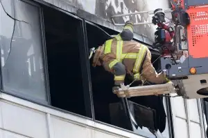 대전 화재 현장서 마지막 실종자 3명 발견…수습 중