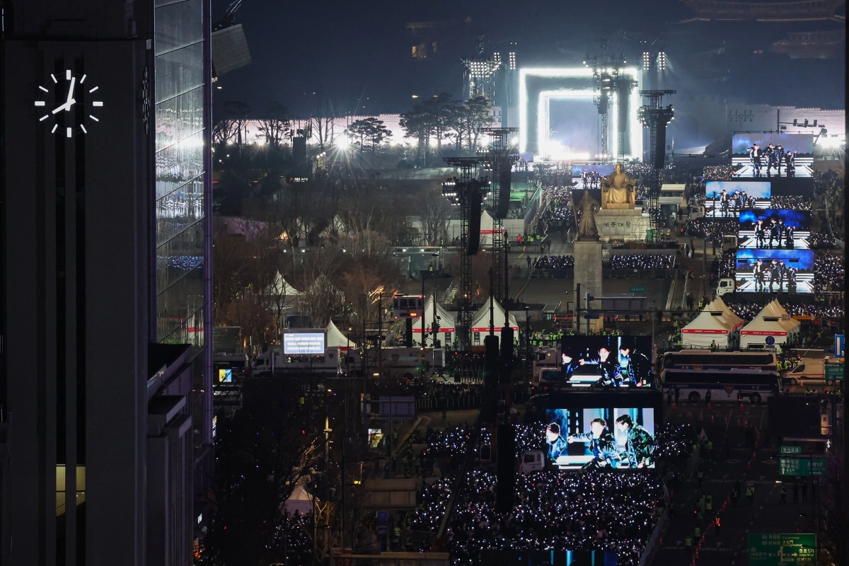 방탄소년단 컴백 광화문 무대