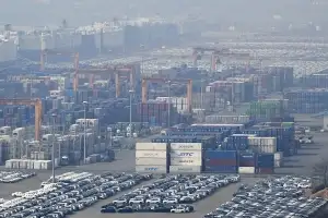 반도체 질주에 3월 수출 533억 달러 ‘역대급’…중동 사태로 원유 수입액 28%↑