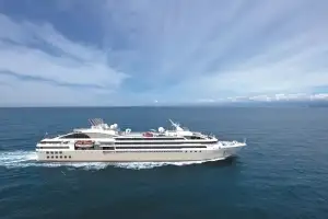 부산항만공사, 국내 첫 항공·철도 연계 크루즈 운영