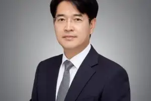 세월호 사건 수사한 강력·특수통 박재억 전 수원지검장, 변호사로 새출발