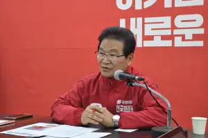 김용판 “경선 중 사퇴 불가 서약서 작성… 김형일·홍성주 단일화 무의미”