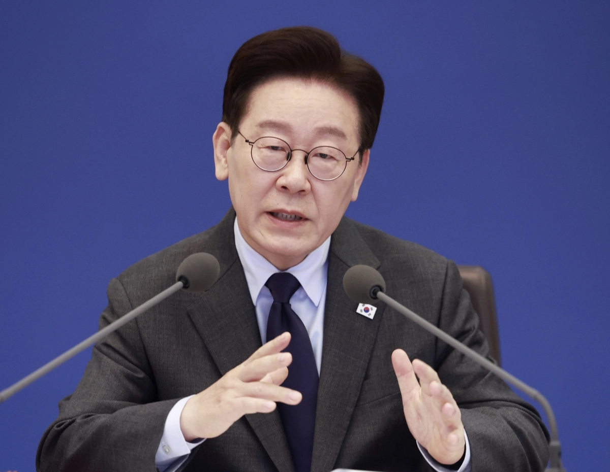 이재명 대통령, 국무회의 발언     (서울=연합뉴스) 한상균 기자 = 이재명 대통령이 24일 청와대에서 열린 국무회의에서 발언하고 있다. 2026.3.24      xyz@yna.co.kr (끝)