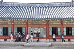 빛과 바람…  활짝 열린 창덕궁