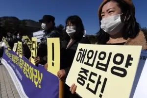 [김정인의 역사프리즘] 해외 입양, 인권 침해의 잔혹사