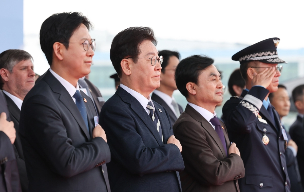 이재명 대통령, KF21 양산 1호기 출고식 참석