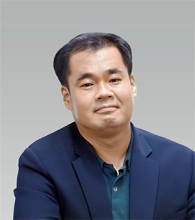 김동현 사회2부(부장급)