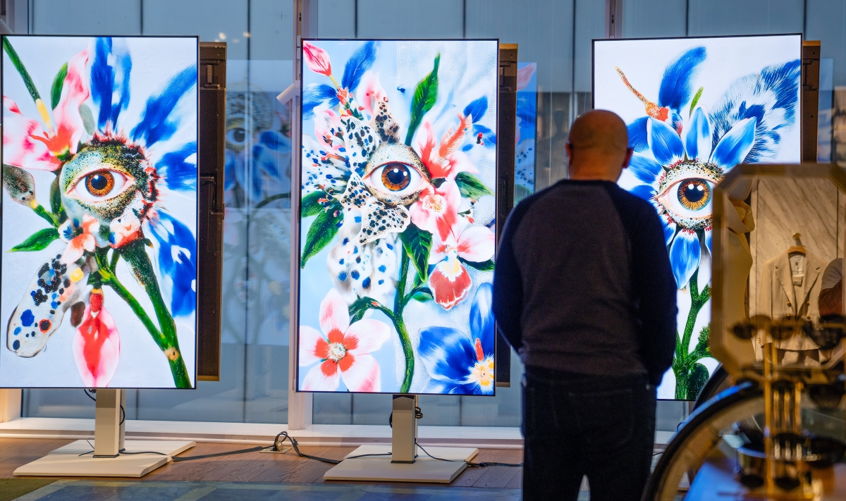 LG전자, 뉴욕 명품 백화점 ‘프렝탕’서 올레드 TV 특별 전시