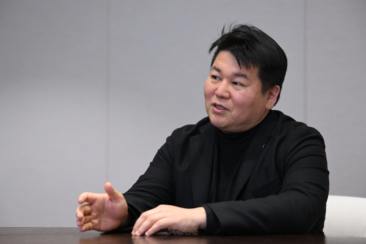 이정환 미래에셋자산운용 ETF운용부문 상무가 25일 서울 종로구 미래에셋자산운용 사무실에서 코스닥 시장 기관 투자 활성화 방안을 제시하고 있다. 도준석 전문기자