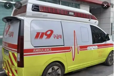 광주서 도로에 멈춰선 승용차, 대형버스가 추돌…2명 사상