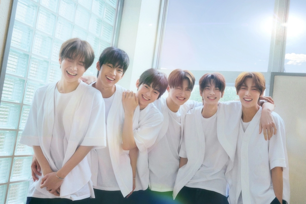 투어스(TWS). 플레디스 제공