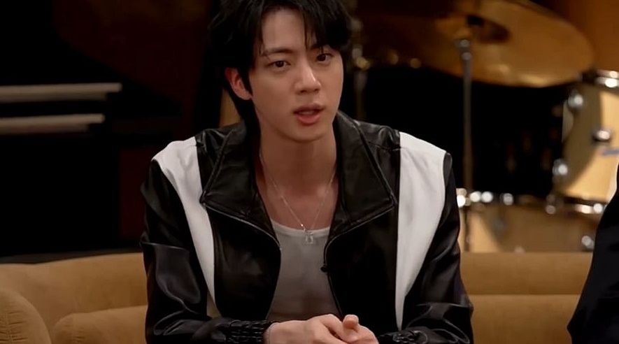 BTS 리더 진. 위버스 캡처