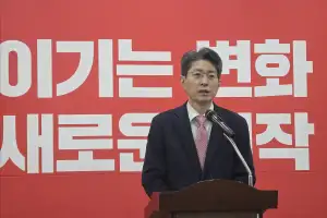 정장수 전 대구 부시장 “舊백화점에 구청사? 민생이 우선”…3선 도전 류규하에 반박