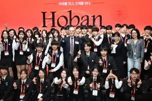 thumbnail - “과학자로서의 매일이 즐겁게… 보상 뛰어넘는 열망 길러 줘야”