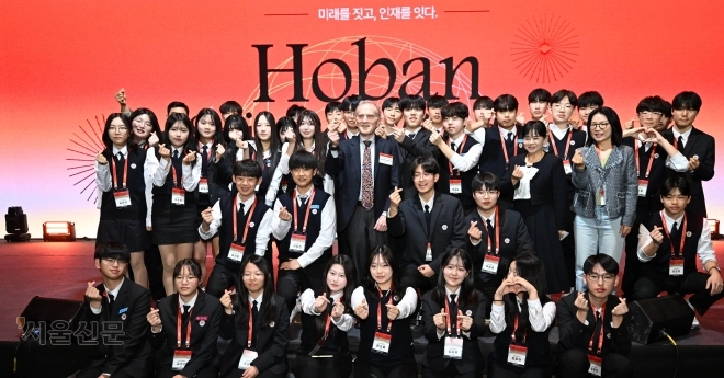 thumbnail - “과학자로서의 매일이 즐겁게… 보상 뛰어넘는 열망 길러 줘야”