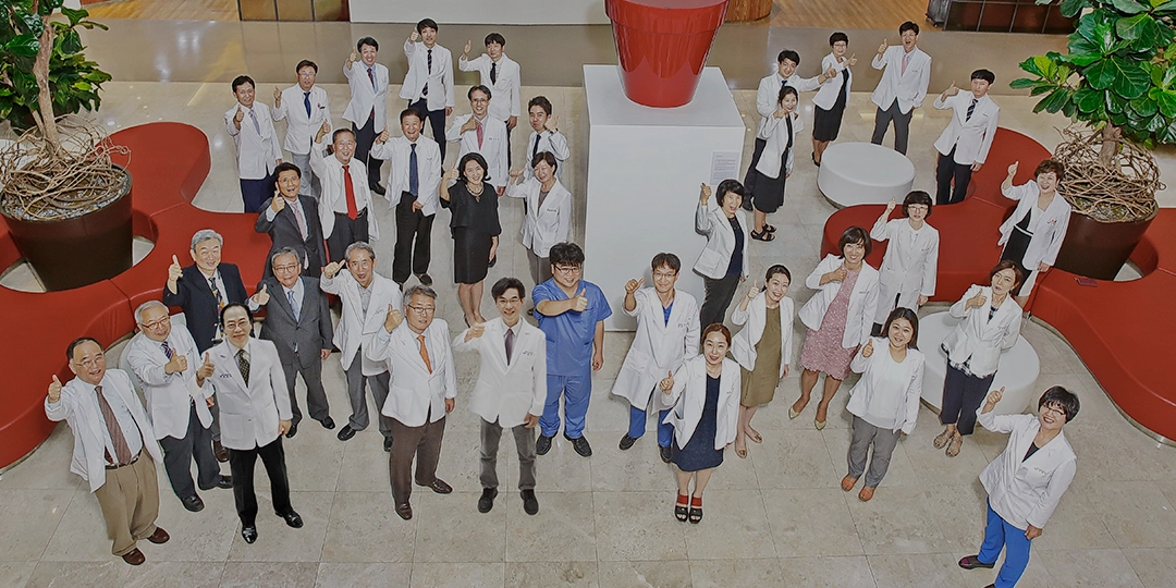 하나로의료재단 소속 의료진. 하나로의료재단 홈페이지