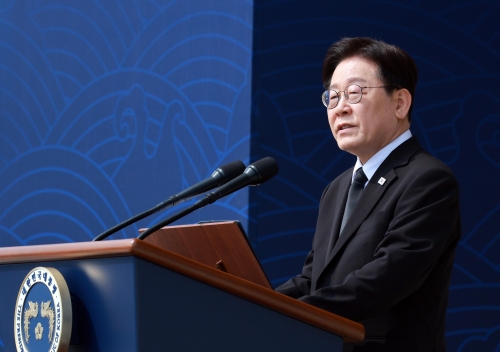 이재명 대통령이 27일 국립대전현충원에서 서해수호의 날 기념사를 하고 있다. 2026.3.27 대전 연합뉴스