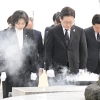 4·3희생자 참배한 이재명 대통령 “국가폭력 민형사 시효제도 폐기”