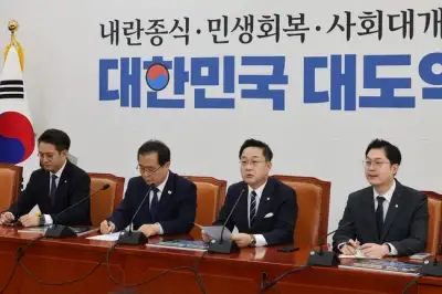 ‘이재명씨가 완전 주범 되어야’ 녹취 파장… “조작기소 증거” “허위사실” 공방