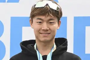 전날 뛰고도 1등, 결승선 코앞 역전극… 다리 위에 쓴 ‘인생 드라마’