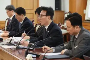 [사설] 韓 성장률 전망 급락, 더 커진 중동發 불확실성