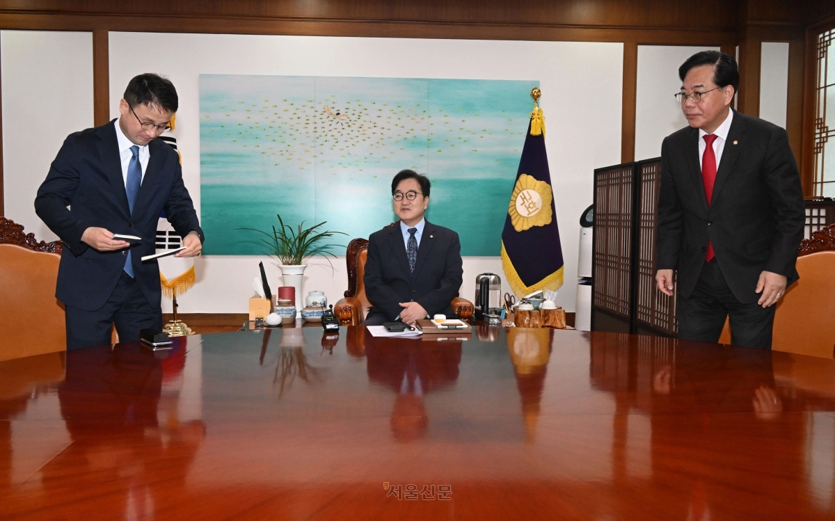 30일 서울 여의도 국회에서 우원식 국회의장 주재 여야 원내대표 회동이 열리고 있다. 2026.3.30 안주영 전문기자