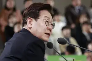 제주서 12번째 타운홀 미팅 이 대통령… “해저터널은 반대, 제2공항은 도민 판단”