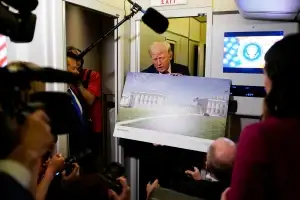 이란 NPT 탈퇴 움직임에… 트럼프 “인프라 모두 초토화” 엄포