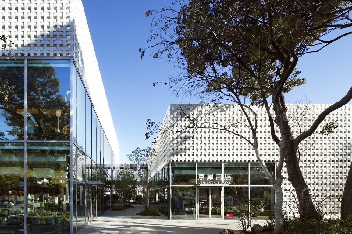 일본 도쿄 다이칸야마 매장 외관.    쓰타야 홈페이지