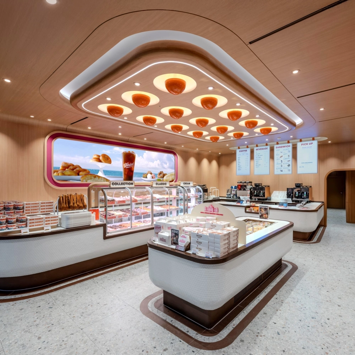 ‘던킨 원더스 서울역점’ 내부. 던킨 제공