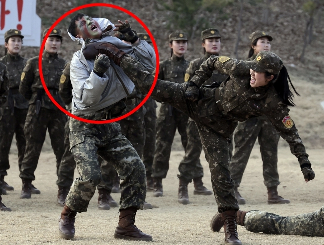 김정은 북한 국무위원장이 총참모부 작전국 직속 특수작전훈련부대 전투원들의 훈련 실태를 점검하고 훈련을 참관했다고 조선중앙통신이 29일 보도했다. 2026.3.29   평양 조선중앙통신=연합뉴스