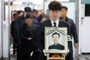 안전공업 희생자 장례 마무리, 유가족 “열악한 작업 현장 마음 아파…”