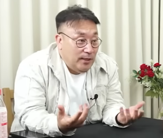 “15년만 젊었어도 휴대폰 던졌다”…이혁재, ‘한동훈 만세’ 외친 청년 비난 논란