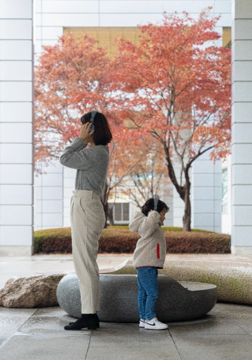 GS아트센터 ‘아트 플래닛’ 중 권병준 작가의 ‘오묘한 진리의 숲’. 부산시립미술관 제공