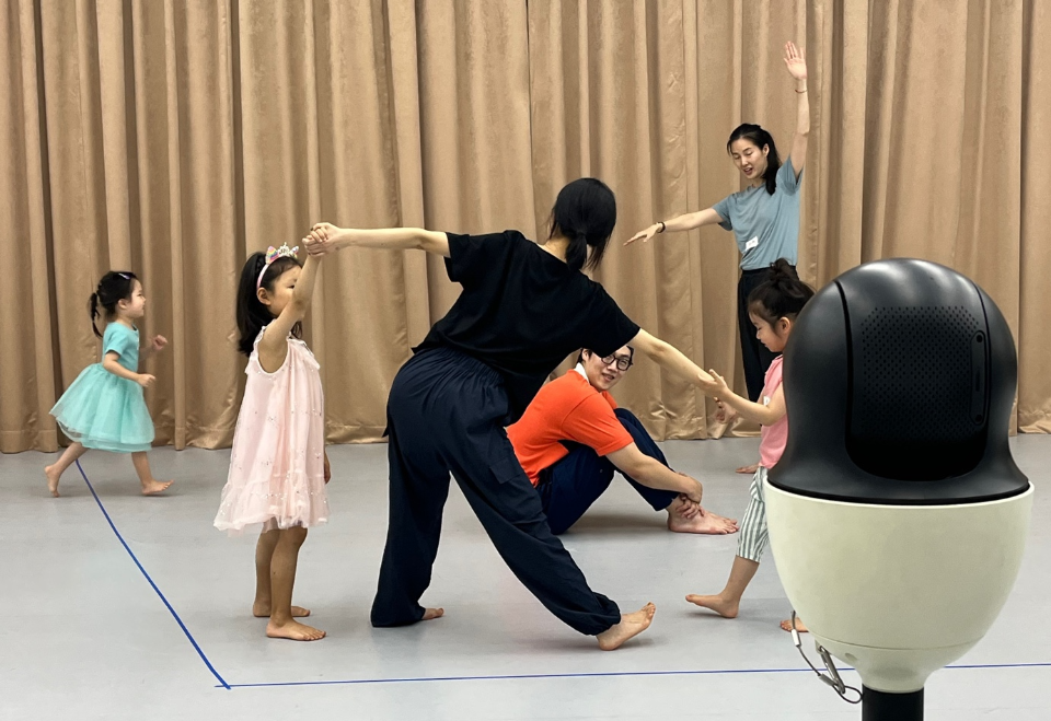 GS아트센터 ‘아트 플래닛’ 중 국립현대무용단의 ‘넌댄스 댄스’. 국립현대무용단 제공