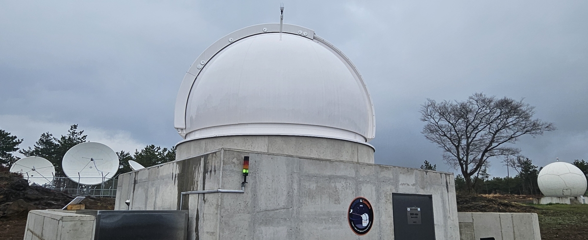 광통신 지상국 2대를 보유한 컨텍은 호주와 이곳 제주시 한림읍 상대리 ASP에 광통신지상국이 설치돼 기존 주파수 전파 방식보다 수십 배 빠르고 해상도가 좋은 레이저 통신을 통해 위성 데이터를 받는다. 제주 강동삼 기자
