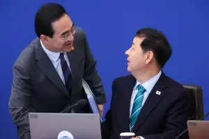 누가 ‘경제 컨트롤타워’ 될 상인가