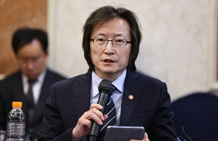 공정거래위원회는 31일 열린 국무회의에서 전속고발권 개편안을 보고했다. 사진은 최근 열린 중소기업 기술탈취 신문고 출범식에서 발언하고 있는 주병기 공정거래위원장.