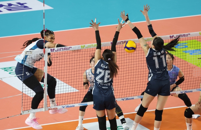 ‘춘풍’ 탄 실바, 챔프전도 기선제압