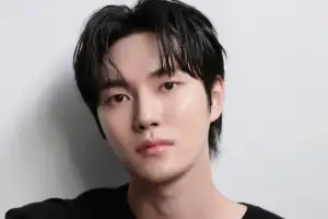 thumbnail - 배우 이민호, 깜짝 결혼 발표…5월에 장가간다는데 누구랑?