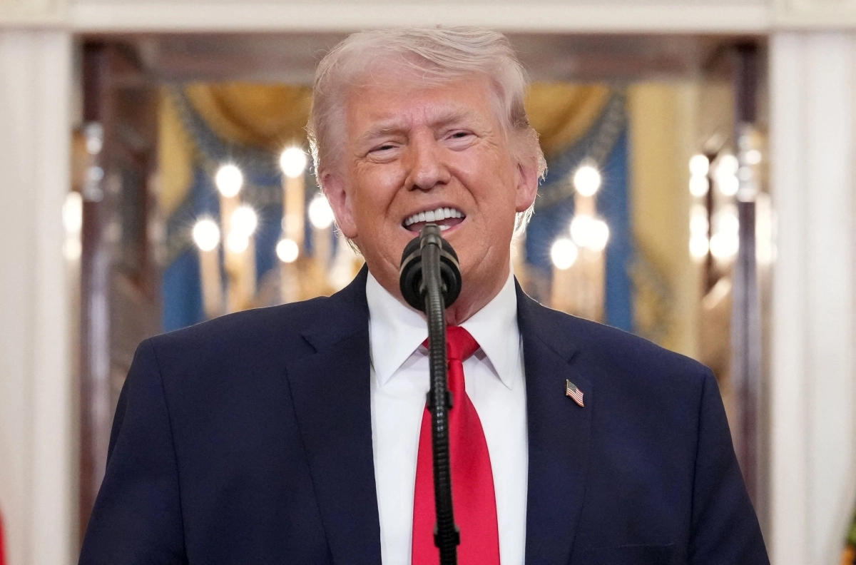 도널드 트럼프 미국 대통령이 1일(현지시간) 백악관에서 이란 전쟁에 관한 대국민 연설을 하고 있다. 2026.4.2. AFP 연합뉴스