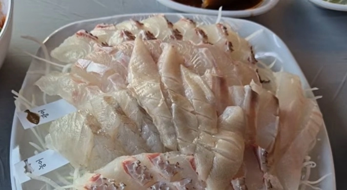 유튜브 채널 ‘성시경 SUNG SI KYUNG’ 캡처