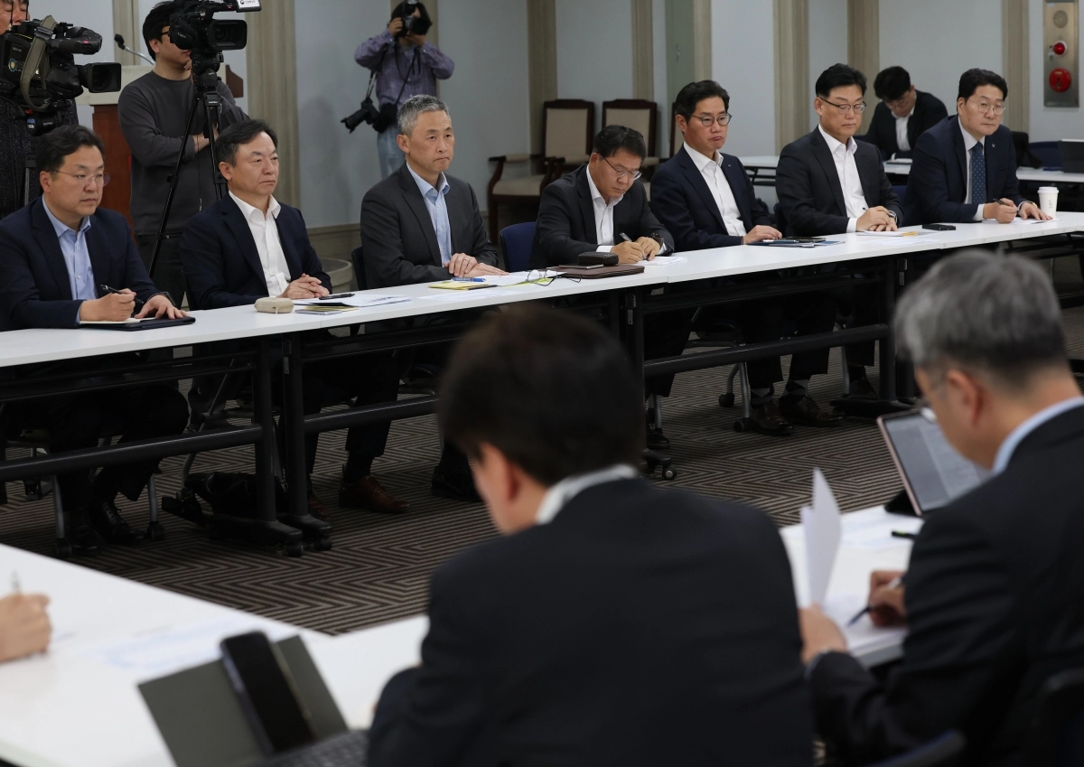 전쟁 장기화에 깊어가는 시름