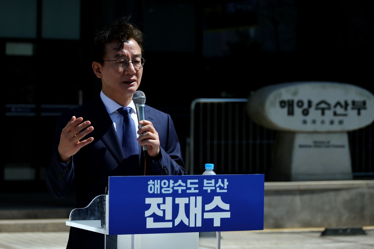 혼돈과 의혹 사이