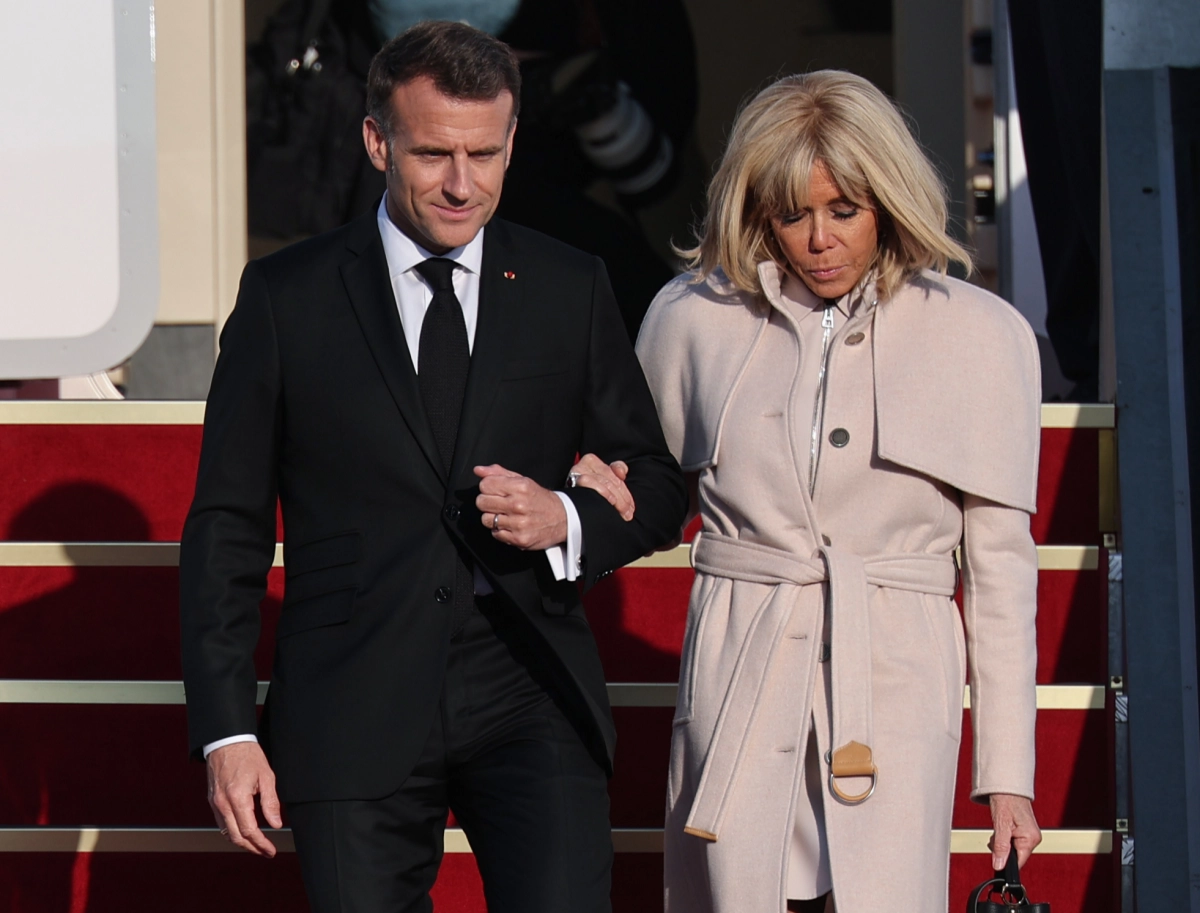서울공항 도착한 마크롱 프랑스 대통령 내외
