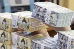 ‘달러 매각·환전 제한’…정부 “가짜뉴스 엄정 대응”