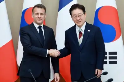 李대통령 “중동 위기 대응 방안 모색” 마크롱 “호르무즈 폭격 진정되게 해야”