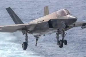 이란 “美 F-35 전투기 격추” 미군 “허위 주장”