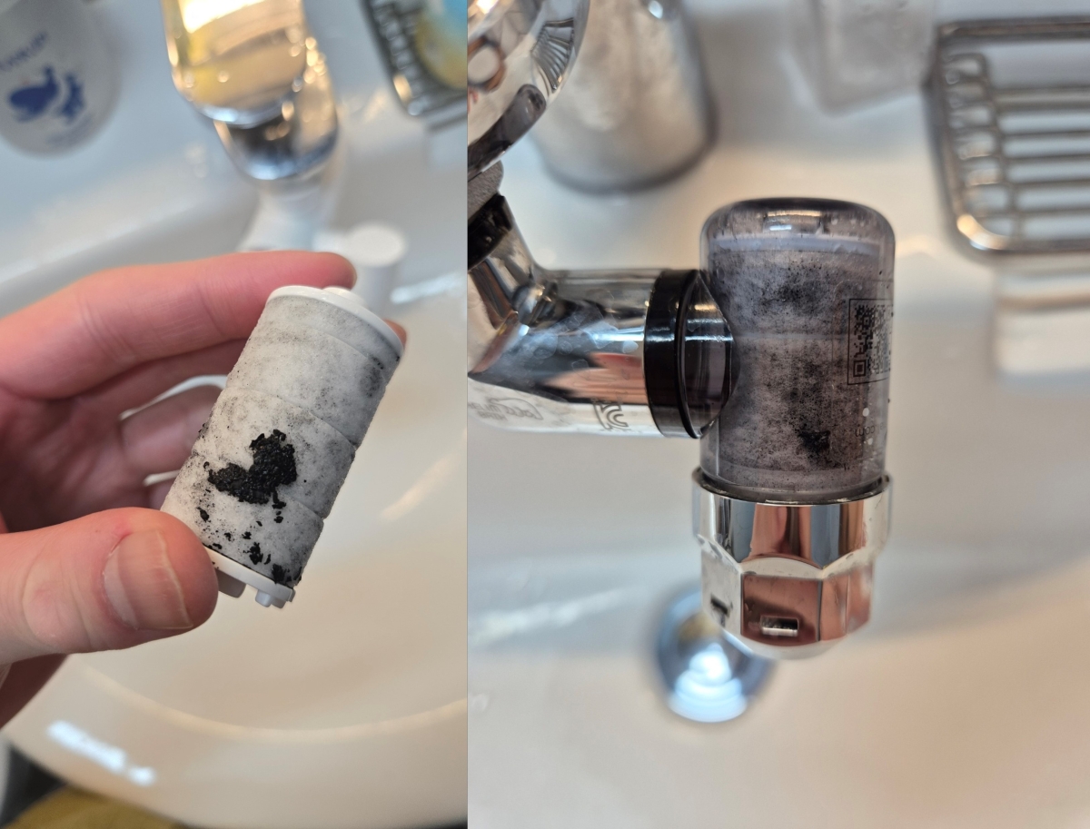 아파트 세대 내 수도 필터에서 확인되는 검은색 이물질